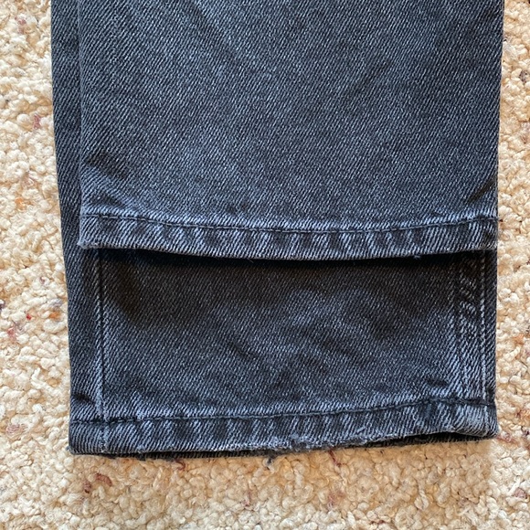 American Eagle Mom Jean - Picture 8 of 9